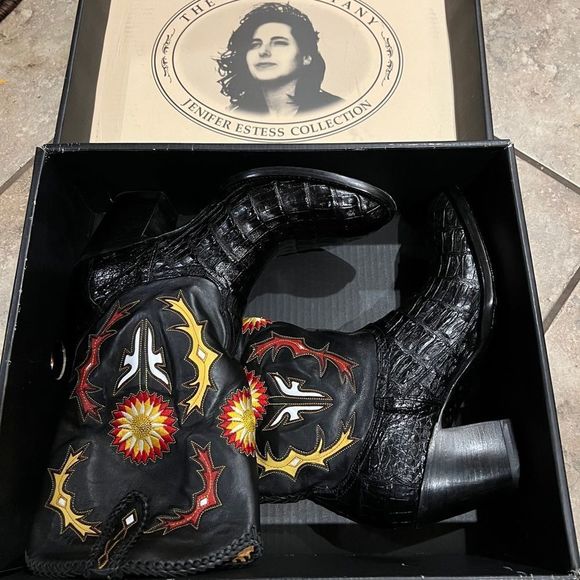 Frye-10- Fit like a 9–Hope Alligator Boots- Like 🆕 - Picture 4 of 9